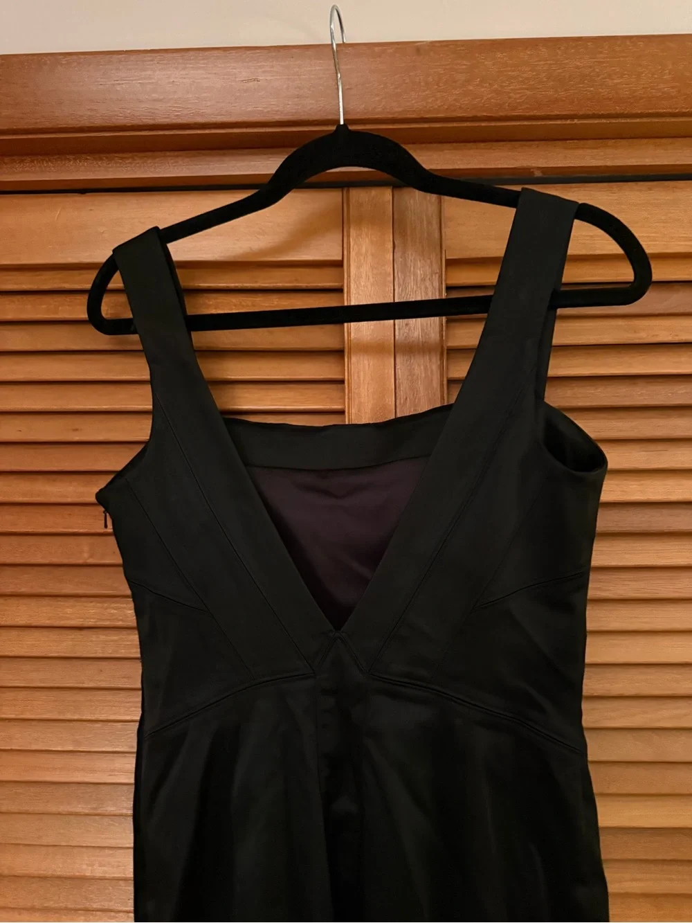 Marciano Classic Black Sleeveless Cocktail Dress - Picture 2 of 4
